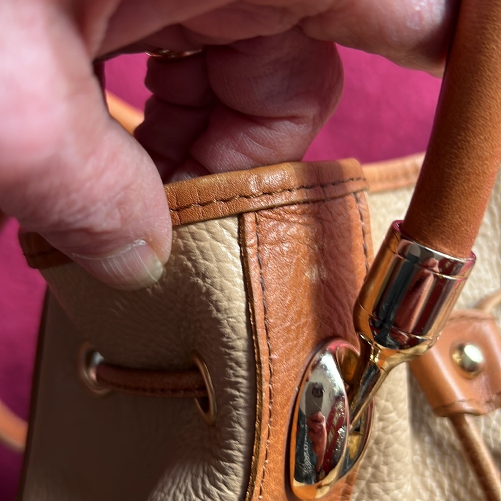 Valentina 2 Tone Pebbled Leather Bucket Bag w/ Drawstring and Shoulder S… - Picture 7 of 11